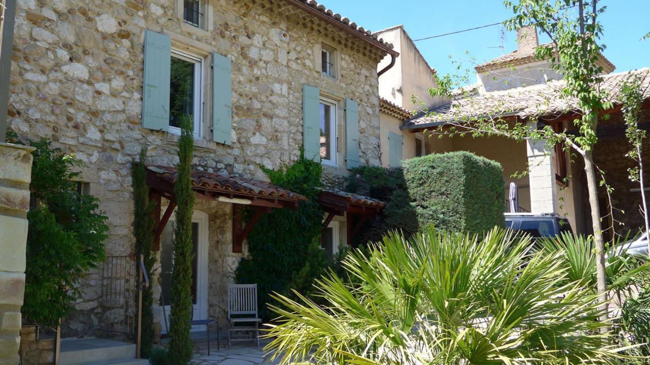 Gites Au Chateau Des Estubiers Les Granges-Gontardes Exterior photo