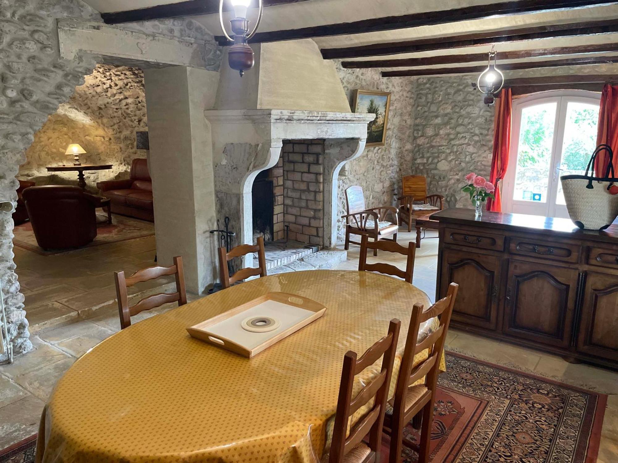 Gites Au Chateau Des Estubiers Les Granges-Gontardes Exterior photo